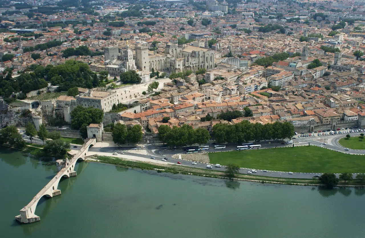 Dépannage informatique à Avignon - RJ6