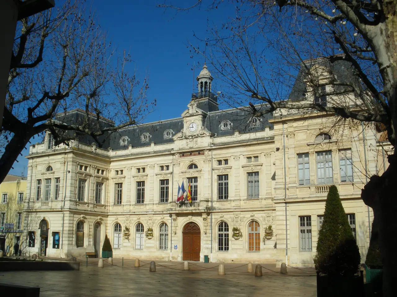 Dépannage informatique à Bollène - RJ6
